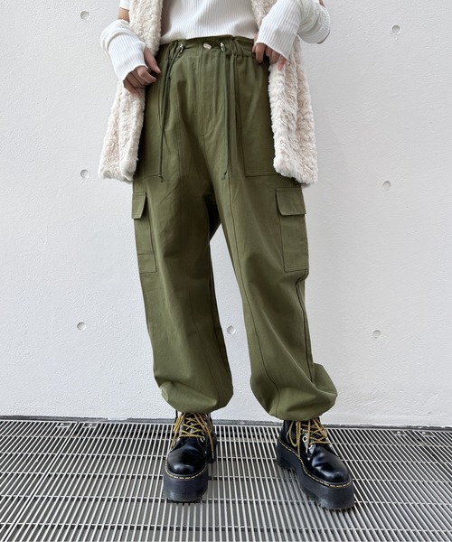 one way（ワンウェイ）の「カーゴポケットパンツ（カーゴパンツ・レディース・ホワイト/ブラック/ダークグリーン・FREE）」の8枚目の写真