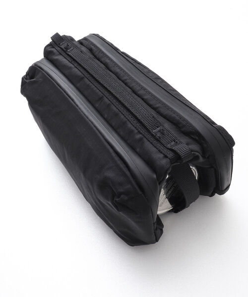 【極美品】topologieトポロジー ボトルサコッシュ ブラック バッグ単体 Topologie/トポロジー Bottle Sacoche ボトルサコッシュ【バッグ単体