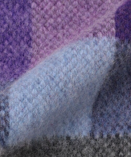 ROBERT MACKIE（ロバートマッキー）の「ROBERT MACKIE: ブロックチェック マフラー（マフラー・メンズ・パープル/オレンジ・ONE SIZE）」の4枚目の写真