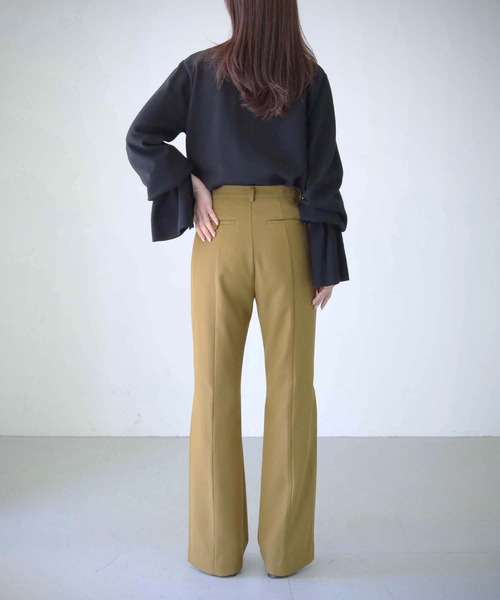 cheriella（シェリエラ）の「【cheriella】WEB限定キャンディスリーブハイネックニット（ニット/セーター・レディース・ブラック/オフホワイト/モカ・M）」の20枚目の写真