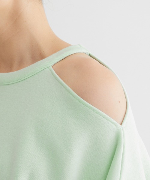 NERGY（ナージー）の「ショルダーカッティング裏起毛プルオーバー（その他トップス・レディース・ホワイト/ライトグリーン/ブラック・FREE）」の20枚目の写真