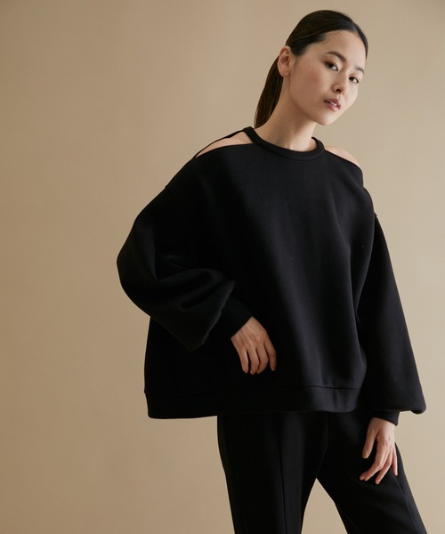 NERGY（ナージー）の「ショルダーカッティング裏起毛プルオーバー（その他トップス・レディース・ホワイト/ライトグリーン/ブラック・FREE）」の14枚目の写真