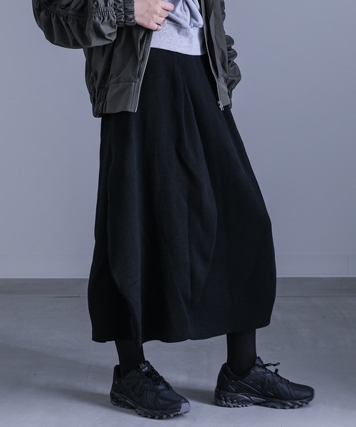 kOhAKU(コハク)の「『変形コクーンニットスカート』(スカート・レディース・ブラック/ダークパープル・FREE)」の8枚目の写真