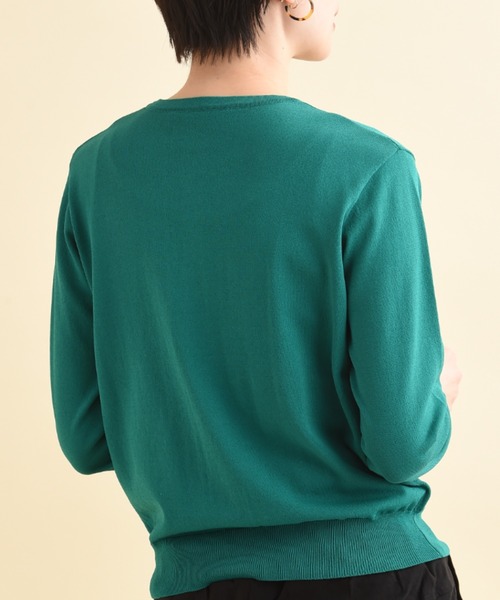 actuel（アクチュエル）の「【マシーンウォッシャブル・ＵＶ・接触冷感】パール釦クルーカーディガン（カーディガン/ボレロ・レディース・オフホワイト/ブルー/ブラック/レッド/グリーン・FREE）」の8枚目の写真