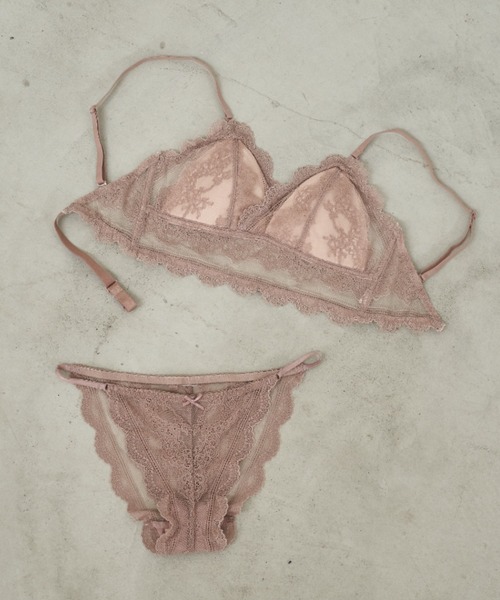 sue(スウ)の「ショーツセット / バックオープン3Way レースノンワイヤーブラ&ショーツ Back Open 3Way Lace Bra & Shorts Set(ブラ&ショーツ・レディース・ホワイト/ブラック/ピンク・FREE)」の18枚目の写真
