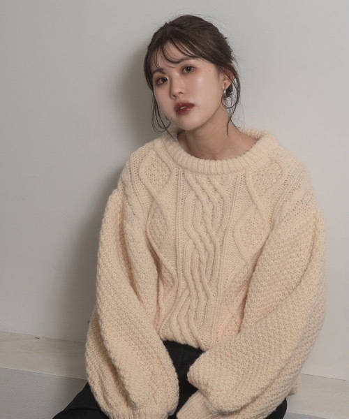 ニット/セーター amiur Amiur（エミレ）の「balloon sleeve cable knit（ニット/セーター