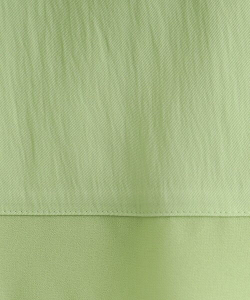 INDIVI（インディヴィ）の「◆【一押しブラウス！/洗える/SETUP可能】ヘムデザイン半袖ブラウス（シャツ/ブラウス・レディース・ライトグレー/ネイビー/オリーブ/ブラック/チャコールグレー/ダークブラウン/ブルー系6/グレー系その他7/ブルー系8/ダークグリーン・38/05/12/13/15 /34）」の19枚目の写真