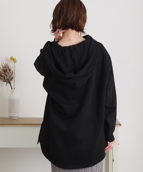 ElegChic(エレグシック)の「ニットドッキング裏起毛パーカー(Tシャツ/カットソー・レディース・ライトベージュ/杢グレー/ブラック/ライトカーキ・4L/XL/M)」の7枚目の写真