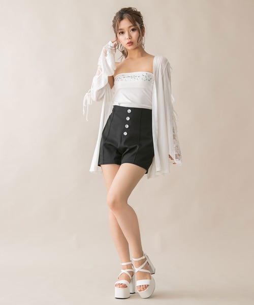 Diable baiser(ディアブルベーゼ)の「キラキラボタンショートパンツ(その他パンツ・レディース・ブラック/グレー・MEDIUM/LARGE/X-LARGE)」の5枚目の写真