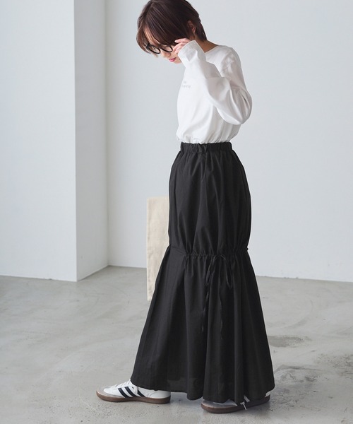 forksy.（フォルクシー）の「【forksy.】ドロストシャーリングフレアスカート（スカート・レディース・ブラック系/ブラック/ホワイト/ブルー系・FREE）」の13枚目の写真