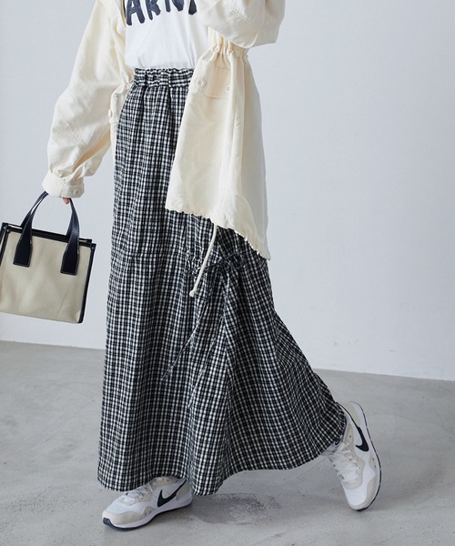 forksy.（フォルクシー）の「【forksy.】ドロストシャーリングフレアスカート（スカート・レディース・ブラック系/ブラック/ホワイト/ブルー系・FREE）」の18枚目の写真