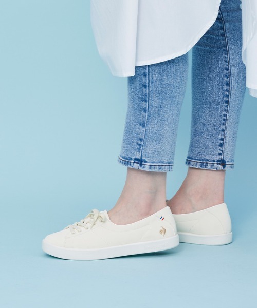 le coq sportif(ルコックスポルティフ)の「LCS フルシュ / シューズ(スニーカー・レディース・ライトベージュ・23.0cm/23.5cm/24.0cm/24.5cm/22.5cm/25.0cm)」の12枚目の写真