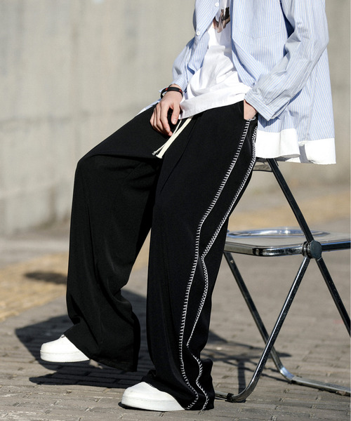 neos(ネオス)の「【neos -addictive design-】ルーズシルエット ハンドステッチ ライン ワイド パンツ(その他パンツ・メンズ・ブラック/グレー・MEDIUM/LARGE/X-LARGE)」の4枚目の写真