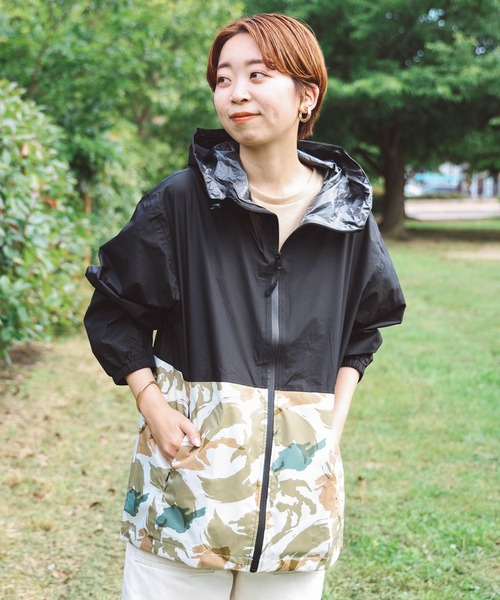KiU（キウ）の「軽量ライトウィンドブレーカー（その他アウター・メンズ・レッド系その他/ブルー系その他/ブラック/カーキ/ブラック×ライム/ベージュ系その他/ベージュ・LARGE/MEDIUM）」の4枚目の写真