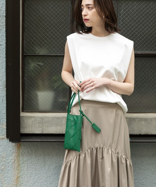 OPAQUE.CLIP（オペークドットクリップ）の「◆≪ヒルナンデス！で紹介≫ シルキースーピマ フレンチスリーブカットソー【イージーケア/接触冷感/洗濯機洗い可】（Tシャツ/カットソー・レディース・ホワイト系/ブラック/ブラウン系その他/サンドベージュ/ブルー系5・36/38/40）」の13枚目の写真