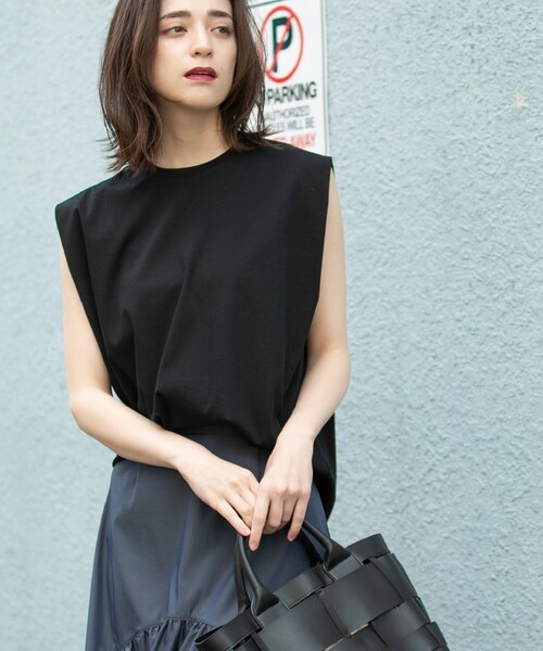 OPAQUE.CLIP（オペークドットクリップ）の「◆≪ヒルナンデス！で紹介≫ シルキースーピマ フレンチスリーブカットソー【イージーケア/接触冷感/洗濯機洗い可】（Tシャツ/カットソー・レディース・ホワイト系/ブラック/ブラウン系その他/サンドベージュ/ブルー系5・36/38/40）」の16枚目の写真