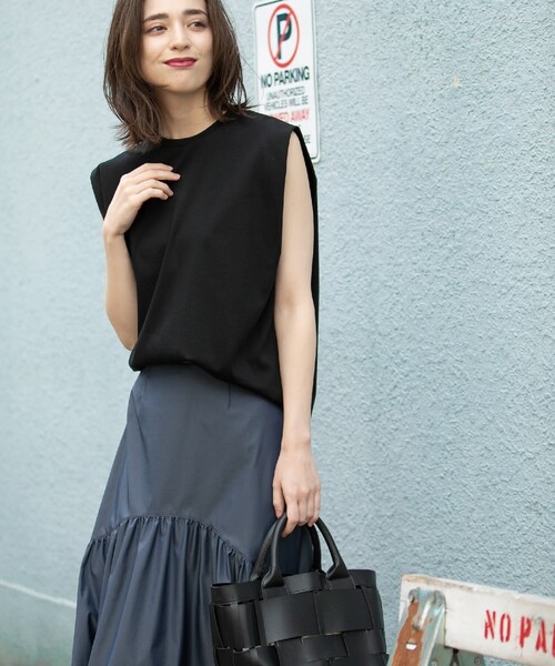 OPAQUE.CLIP（オペークドットクリップ）の「◆≪ヒルナンデス！で紹介≫ シルキースーピマ フレンチスリーブカットソー【イージーケア/接触冷感/洗濯機洗い可】（Tシャツ/カットソー・レディース・ホワイト系/ブラック/ブラウン系その他/サンドベージュ/ブルー系5・36/38/40）」の21枚目の写真