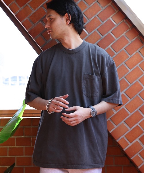 LOS ANGELES APPAREL(ロサンゼルスアパレル)の「LOS ANGELES APPAREL ガーメントポケットTシャツ(Tシャツ/カットソー・メンズ・ホワイト/レッド系その他/ネイビー/グレー系その他/ブラック系その他/ゴールド/オリーブ系/ブラック・MEDIUM/LARGE/X-LARGE)」の4枚目の写真