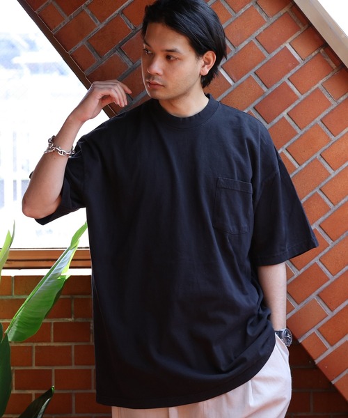 LOS ANGELES APPAREL(ロサンゼルスアパレル)の「LOS ANGELES APPAREL ガーメントポケットTシャツ(Tシャツ/カットソー・メンズ・ホワイト/レッド系その他/ネイビー/グレー系その他/ブラック系その他/ゴールド/オリーブ系/ブラック・MEDIUM/LARGE/X-LARGE)」の3枚目の写真