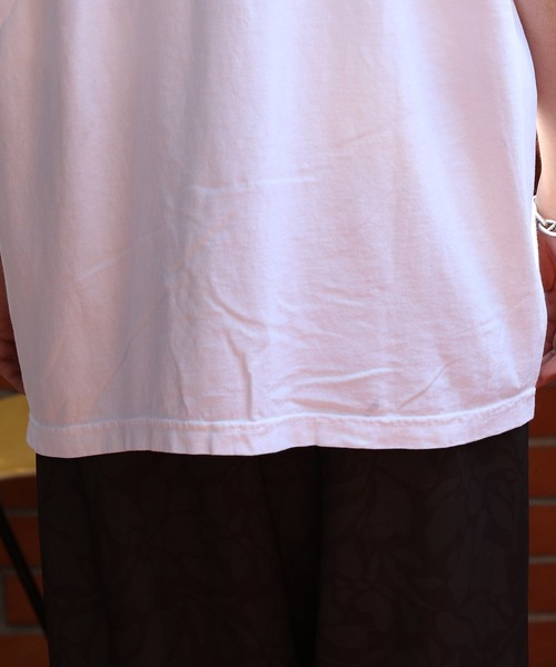 LOS ANGELES APPAREL(ロサンゼルスアパレル)の「LOS ANGELES APPAREL ガーメントポケットTシャツ(Tシャツ/カットソー・メンズ・ホワイト/レッド系その他/ネイビー/グレー系その他/ブラック系その他/ゴールド/オリーブ系/ブラック・MEDIUM/LARGE/X-LARGE)」の16枚目の写真