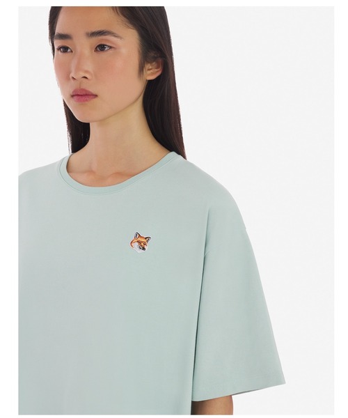 Maison Kitsune(メゾンキツネ)の「FOX HEAD PATCH RELAXED TEE-SHIRT DRESS(ワンピース・レディース・スカイブルー系・XS/M/S)」の2枚目の写真