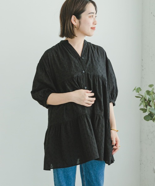 ITEMS URBANRESEARCH(アイテムズ アーバンリサーチ)の「レースティアードブラウス(シャツ/ブラウス・レディース・ブラック/オフホワイト・FREE)」の2枚目の写真