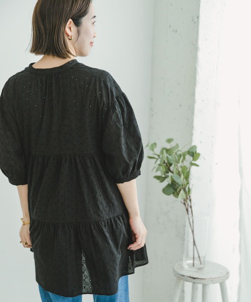 ITEMS URBANRESEARCH(アイテムズ アーバンリサーチ)の「レースティアードブラウス(シャツ/ブラウス・レディース・ブラック/オフホワイト・FREE)」の5枚目の写真