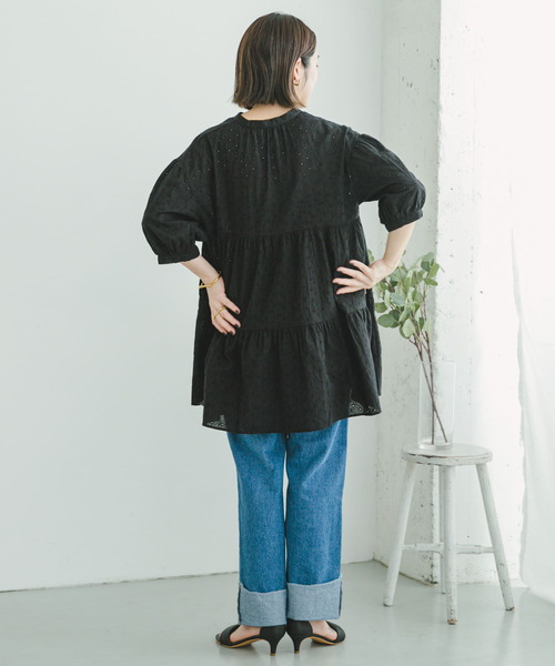ITEMS URBANRESEARCH(アイテムズ アーバンリサーチ)の「レースティアードブラウス(シャツ/ブラウス・レディース・ブラック/オフホワイト・FREE)」の7枚目の写真