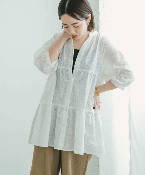 ITEMS URBANRESEARCH(アイテムズ アーバンリサーチ)の「レースティアードブラウス(シャツ/ブラウス・レディース・ブラック/オフホワイト・FREE)」の8枚目の写真