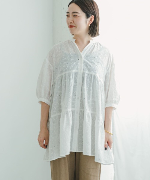 ITEMS URBANRESEARCH(アイテムズ アーバンリサーチ)の「レースティアードブラウス(シャツ/ブラウス・レディース・ブラック/オフホワイト・FREE)」の15枚目の写真