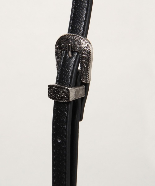 RAGEBLUE（レイジブルー）の「【THEIRB/ゼアーブ】シンセティックレザー/デコメタルスクエアショルダーバッグ（ショルダーバッグ・メンズ・ブラック・FREE）」の9枚目の写真