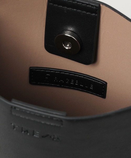 RAGEBLUE（レイジブルー）の「【THEIRB/ゼアーブ】シンセティックレザー/デコメタルスクエアショルダーバッグ（ショルダーバッグ・メンズ・ブラック・FREE）」の6枚目の写真