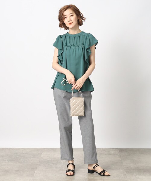 grove（グローブ）の「◆一枚で華やか！楊柳ギャザーフリルブラウス（シャツ/ブラウス・レディース・ブラック/ダークグリーン/ナチュラル・02/03/04/01/05）」の18枚目の写真