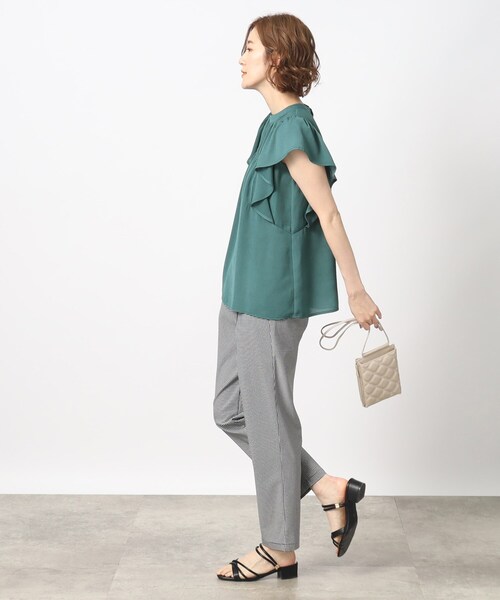 grove（グローブ）の「◆一枚で華やか！楊柳ギャザーフリルブラウス（シャツ/ブラウス・レディース・ブラック/ダークグリーン/ナチュラル・02/03/04/01/05）」の19枚目の写真