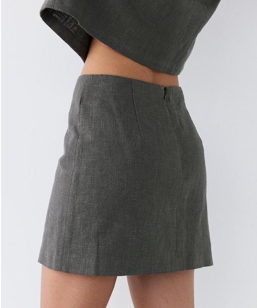 ALEXIA STAM(アリシアスタン)の「Linen Mini Skirt /リネンミニ台形スカート(スカート・レディース・ベージュ/チャコールグレー・S/M)」の7枚目の写真