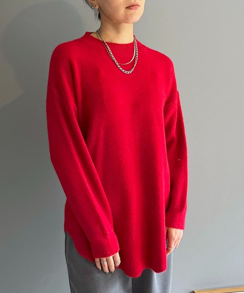 Jewelobe(ジュエローブ)の「ふわもち素材のカーブヘムオーバーニット(ニット/セーター・レディース・ブラック/ホワイト/グレー/ピンク/レッド・FREE)」の18枚目の写真