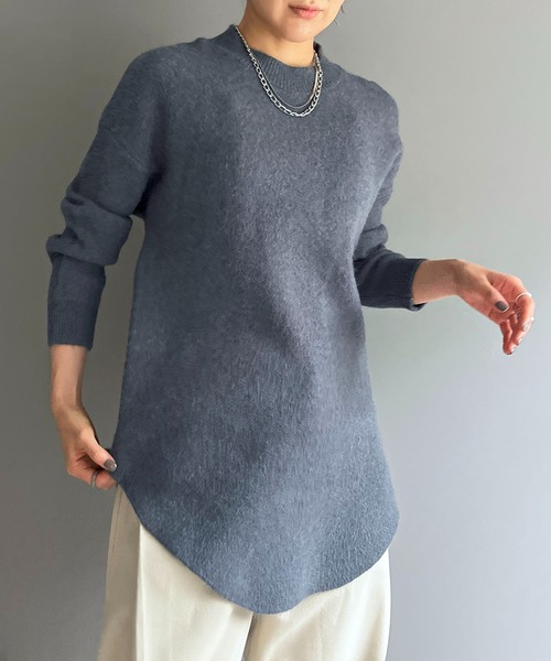 Jewelobe(ジュエローブ)の「ふわもち素材のカーブヘムオーバーニット(ニット/セーター・レディース・ブラック/ホワイト/グレー/ピンク/レッド・FREE)」の22枚目の写真