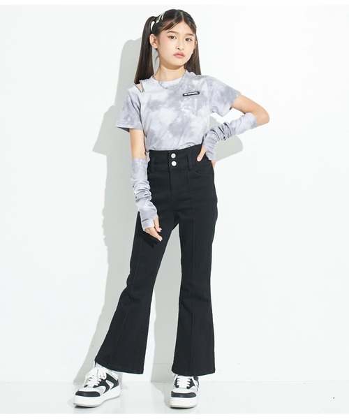 ANAP GｉRL（アナップガール）の「アームウォーマー付刺繍トップス（Tシャツ/カットソー・キッズ・グレー/ブラック/グリーン・XS/S/M）」の6枚目の写真