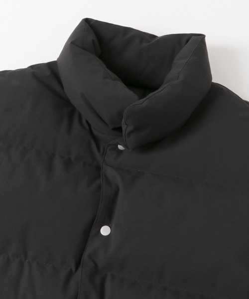 URBAN RESEARCH ROSSO MEN（アーバンリサーチロッソメン）の「『UR TECH』『ユニセックス』中綿ベスト（ダウンベスト・メンズ・ベージュ系その他/ブラック・LARGE/MEDIUM）」の21枚目の写真