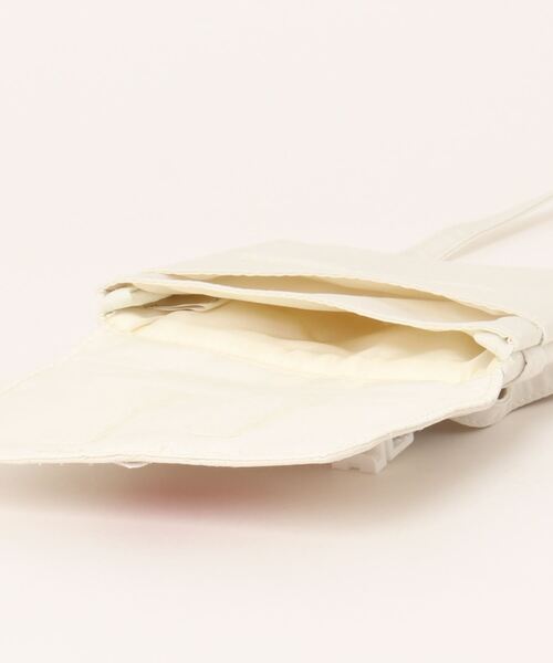 petit main（プティマイン）の「２ＷＡＹ移動ポケット（ショルダーバッグ・キッズ・アイボリー/ブラック・FREE）」の5枚目の写真