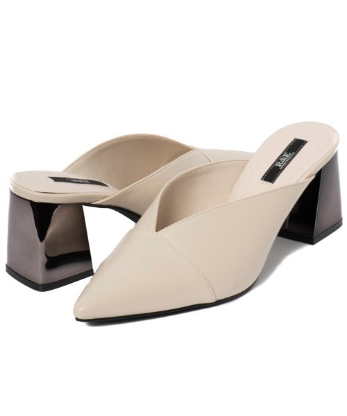 R&E(アールアンドイー)の「【R&E】Vカットメタリックヒールミュール(パンプス・レディース・ブラック/アイボリー・S/M/L/LL)」の10枚目の写真