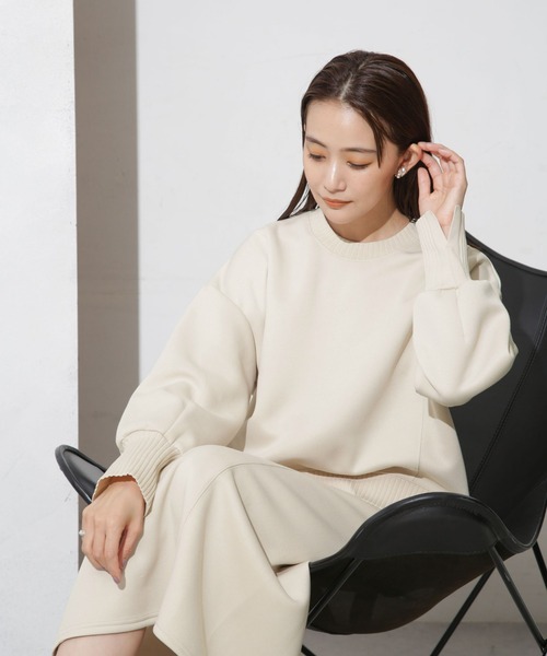 NANO universe（ナノユニバース）の「ボンディングカットワイドシルエットトップス(セットアップ可)（Tシャツ/カットソー・レディース・ブラック/ライトベージュ/ピンク・FREE）」の4枚目の写真