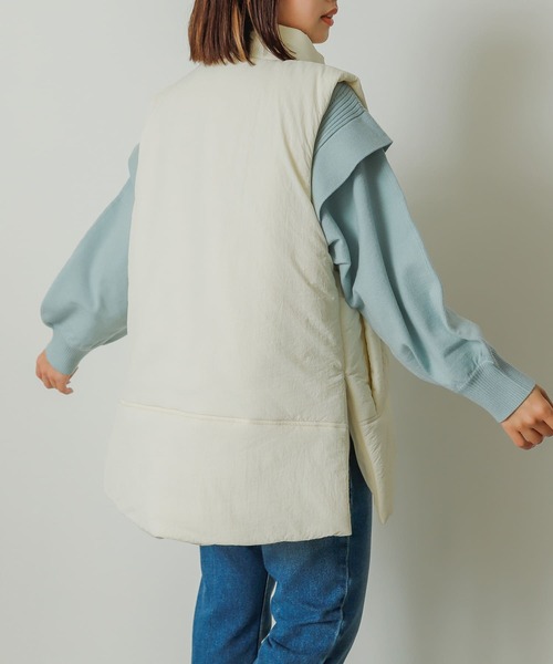 SENSE OF PLACE by URBAN RESEARCH（センスオブプレイスバイアーバンリサーチ）の「スタンドカラーパフベスト（ダウンベスト・レディース・アイボリー/ブラック・ONE）」の20枚目の写真