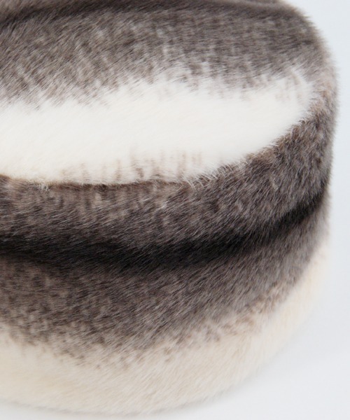 polcadot(ポルカドット)の「RUSSIAN FUR TOQUE/ロシアン ファー トーク(ニットキャップ/ビーニー・レディース・ブラウン/アイボリー・FREE)」の4枚目の写真