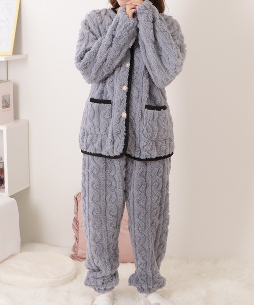 Lace Ladies（レースレディース）の「パールボタンケーブル柄ふわもこルームセット（ルームウェア/パジャマ・レディース・ブラック/ラベンダー/ブルー/ホワイト/ピンク・M/XL）」の3枚目の写真