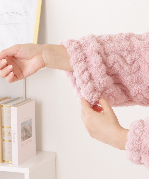 Lace Ladies（レースレディース）の「パールボタンケーブル柄ふわもこルームセット（ルームウェア/パジャマ・レディース・ブラック/ラベンダー/ブルー/ホワイト/ピンク・M/XL）」の7枚目の写真