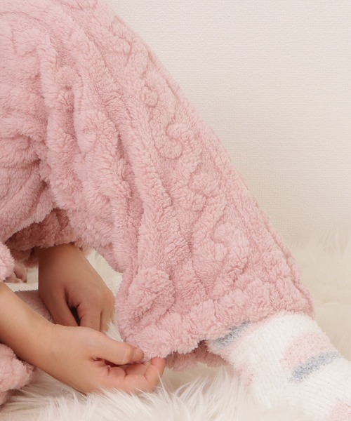 Lace Ladies（レースレディース）の「パールボタンケーブル柄ふわもこルームセット（ルームウェア/パジャマ・レディース・ブラック/ラベンダー/ブルー/ホワイト/ピンク・M/XL）」の11枚目の写真