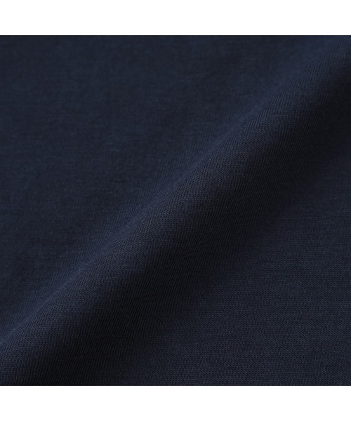 TOMMY HILFIGER（トミーヒルフィガー）の「BOYS エッセンシャルロゴロングスリーブTシャツ（Tシャツ/カットソー・キッズ・ホワイト/ネイビー・160cm/100cm/120cm/90cm/160-165cm/140cm/150cm/110cm/130cm/70cm/80ｃｍ）」の8枚目の写真