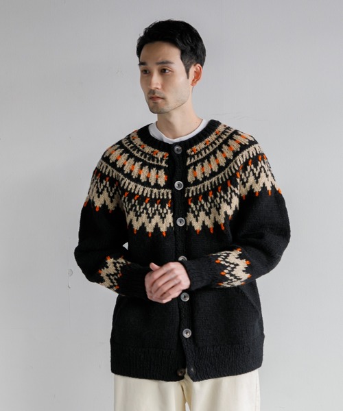 AMERICAN RAG CIE（アメリカンラグシー）の「ノルディッククルーネック