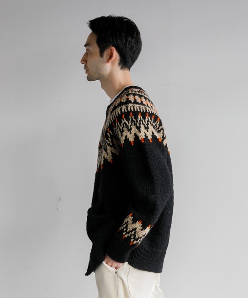 AMERICAN RAG CIE（アメリカンラグシー）の「ノルディッククルーネック